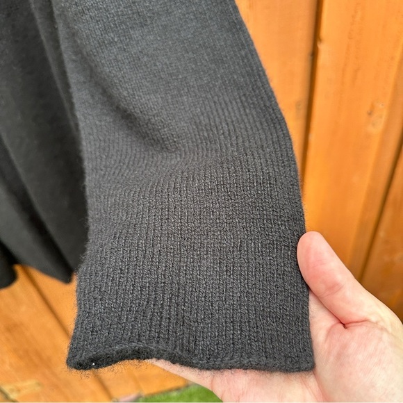 The Row Essentials Fulham cardigan - Picture 9 of 13